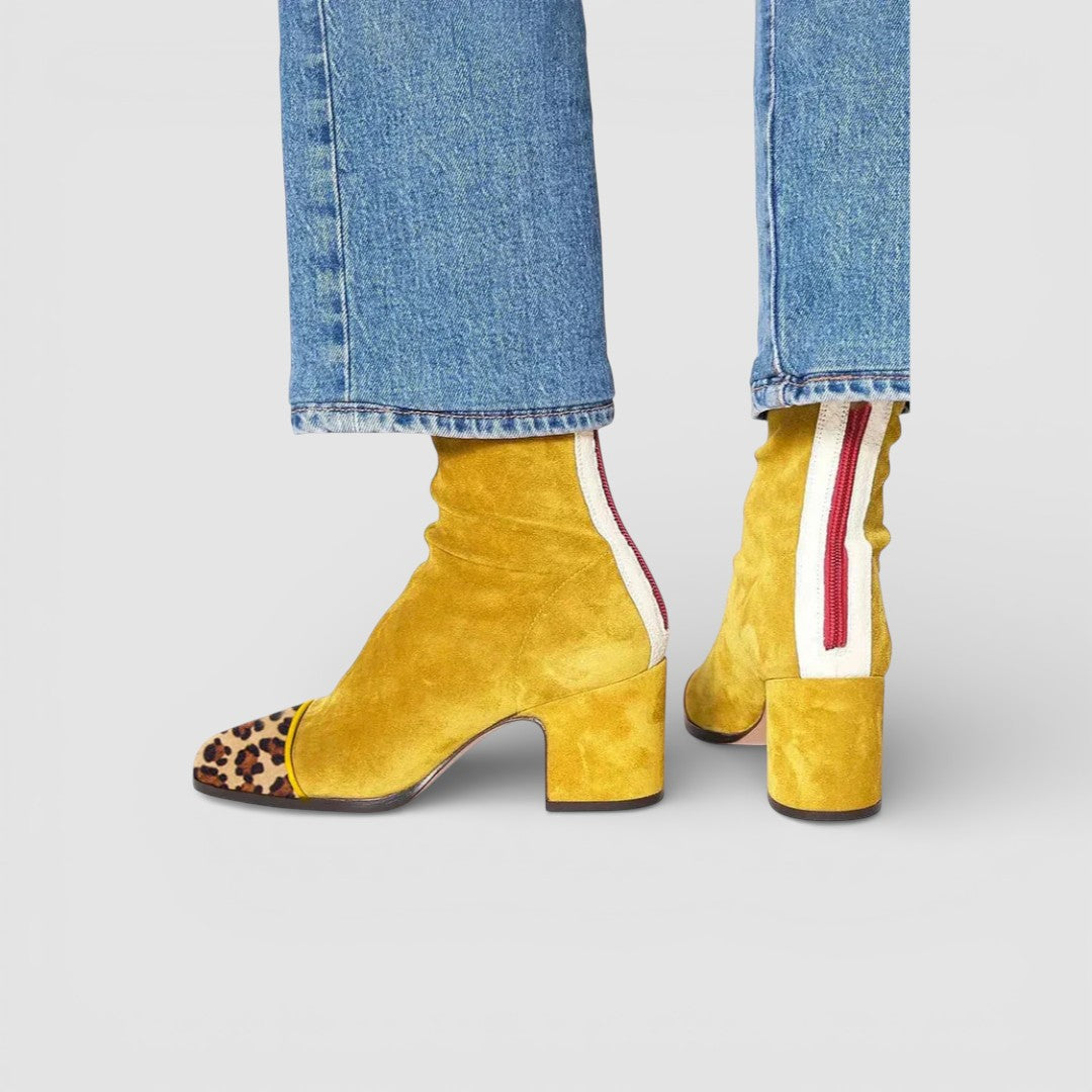 Vlasta - Elegantní Velurové Kozačky s Pohodlným Blokovým Podpatkem pro Celodenní Komfort