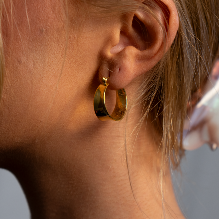 Blanka - Jemné Náušnice AMARA pro Každodenní Pohodlí