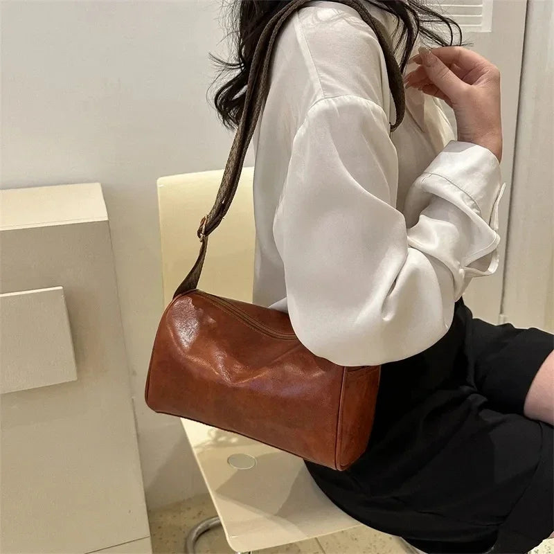 Florencie - Moderní každodenní crossbody