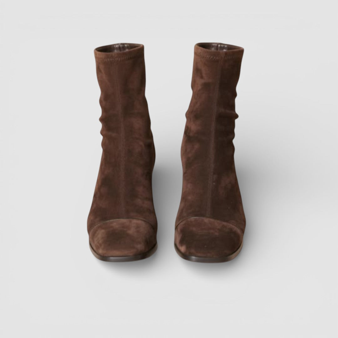 Vlasta - Elegantní Velurové Kozačky s Pohodlným Blokovým Podpatkem pro Celodenní Komfort