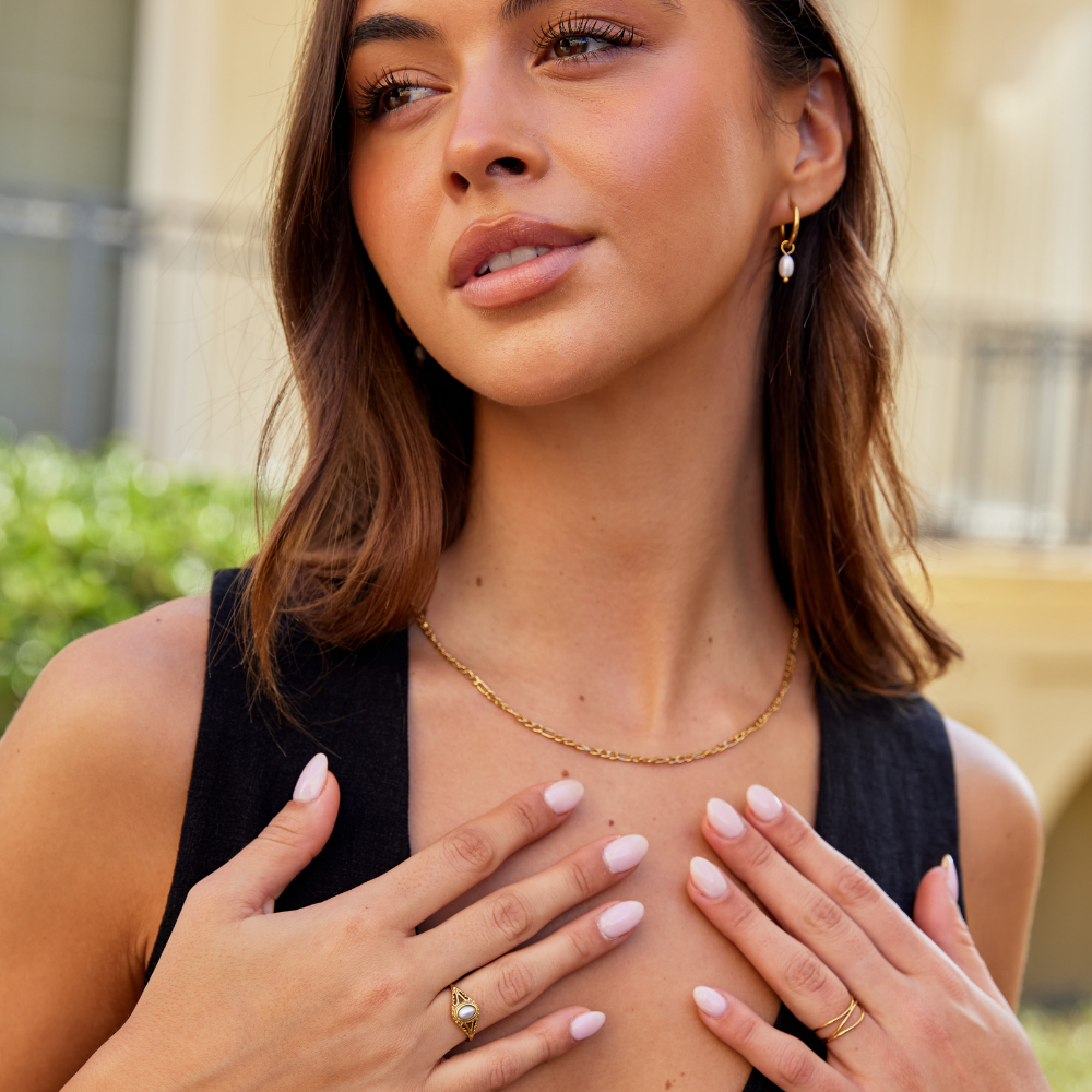 Koninklijke - Vintage Perlový Prsten s Jemným a Nadčasovým Designem