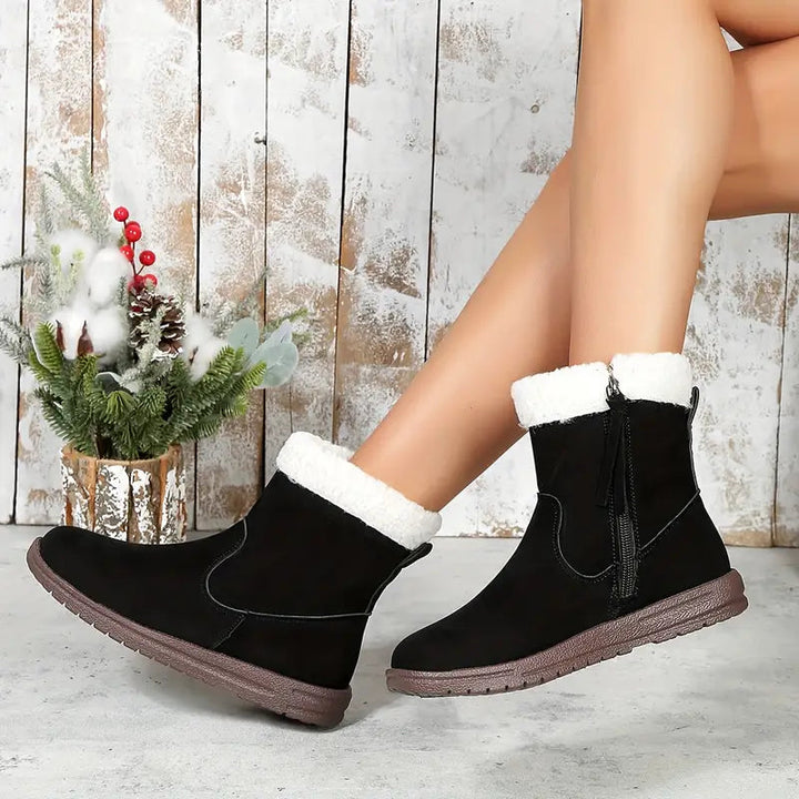 Lucinka | Dámské boty v jednobarevném provedení, na boční zip, měkká podrážka, boty s termo podšívkou