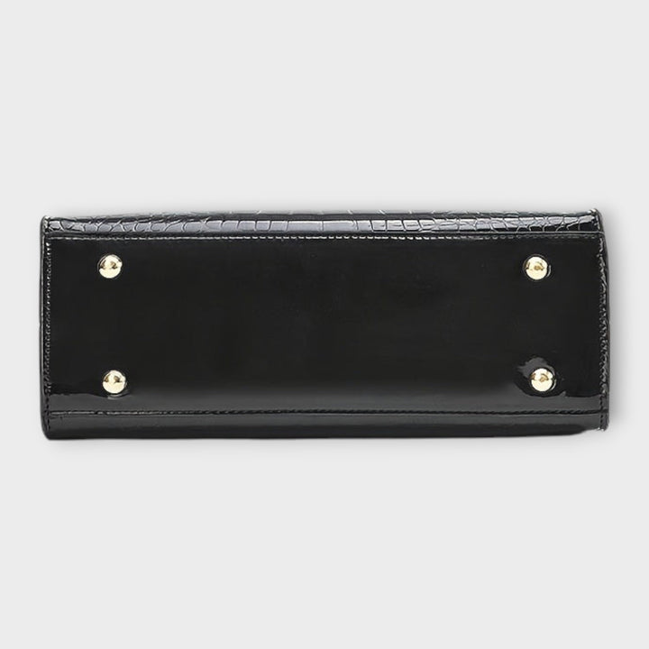 Lora. - Lesklá kabelka s krokodýlím vzorem