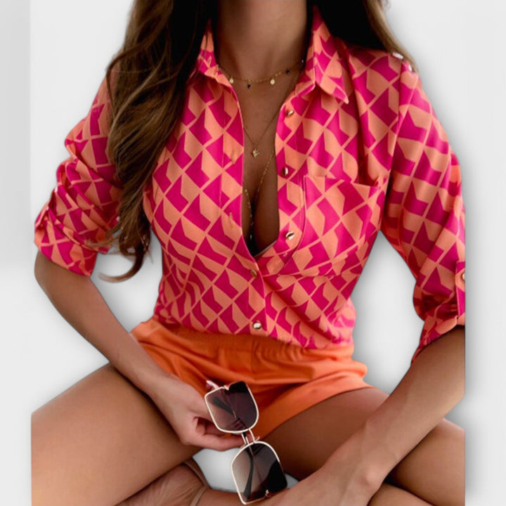 Klasická halenka s límečkem